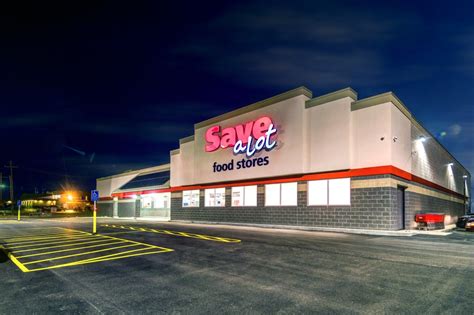 The grocery store is situated in a convenient location to serve the patrons of Calumet City, Highland, Lansing, Griffith, Munster, East Chicago and Gary. . Save a lot grocery store